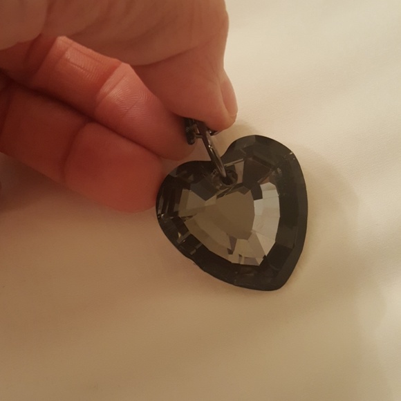 "3/$10" BCBG Heart Necklace - Picture 3 of 8